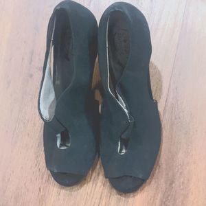 𝅺life Stride open toe 3" slip on wedge